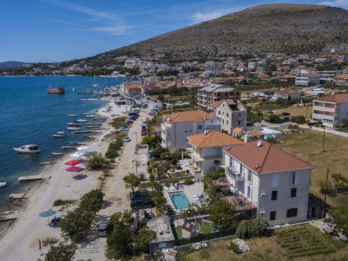 Apartments Gina Trogir Exterior photo